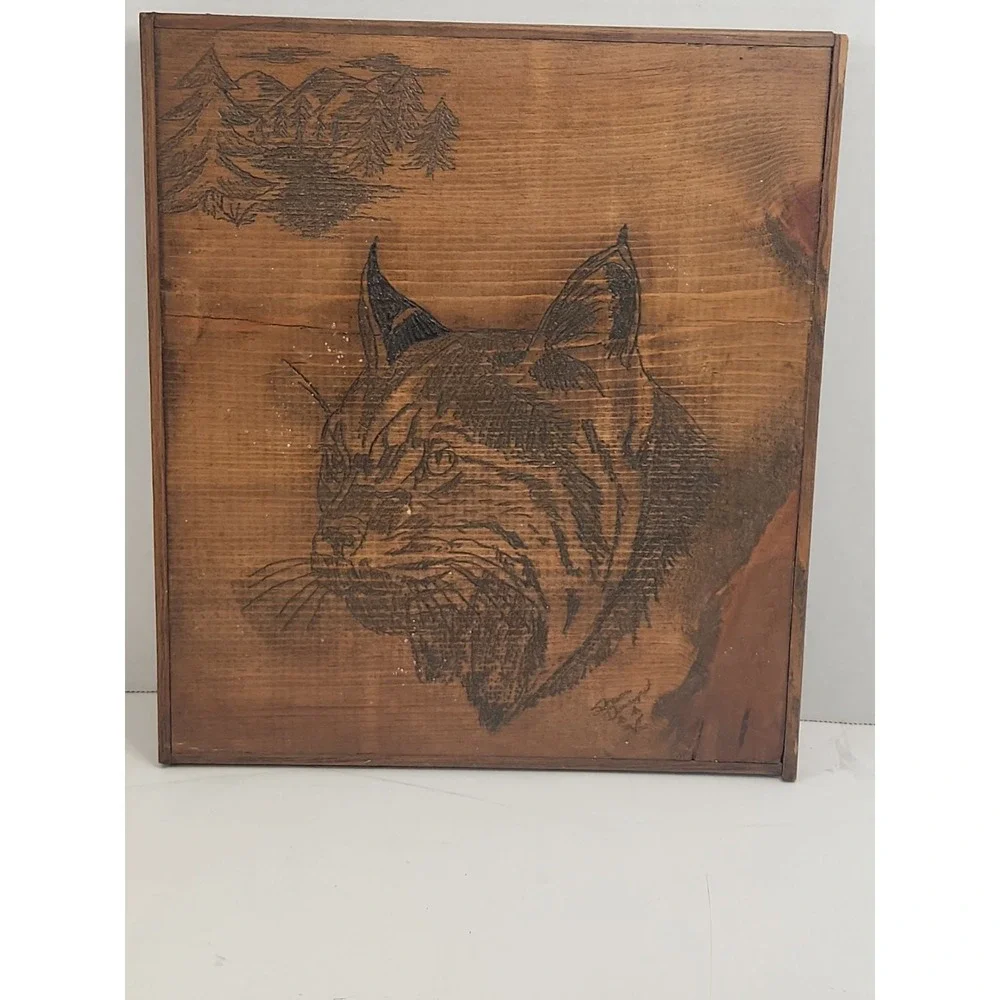 Signed Shane Davenport Bobcat Pyrography Wood Plaque‎ Tabletop Cabin Decor